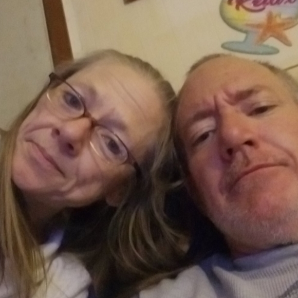 Meet your Posher, James.Donna - Picture 2 of 2